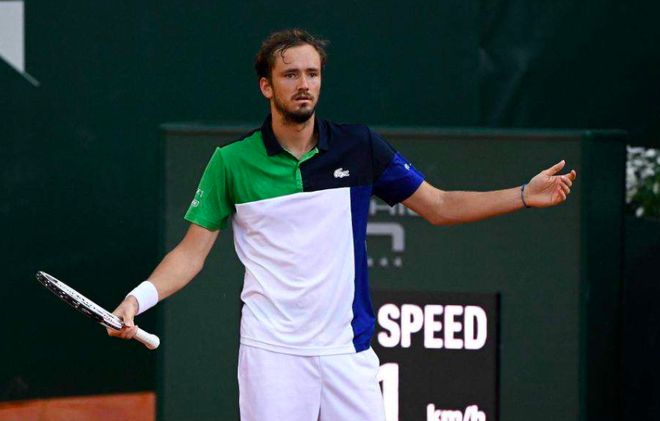 他不仅仅是 他不仅仅是